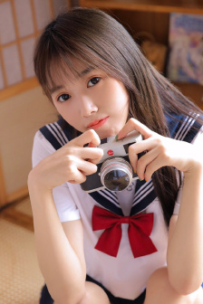 同桌的胸好软